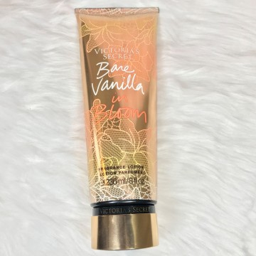 https://americanproductbynikita.com/753-thickbox/creme-parfumee-bare-vanilla-in-bloom-secret.jpg